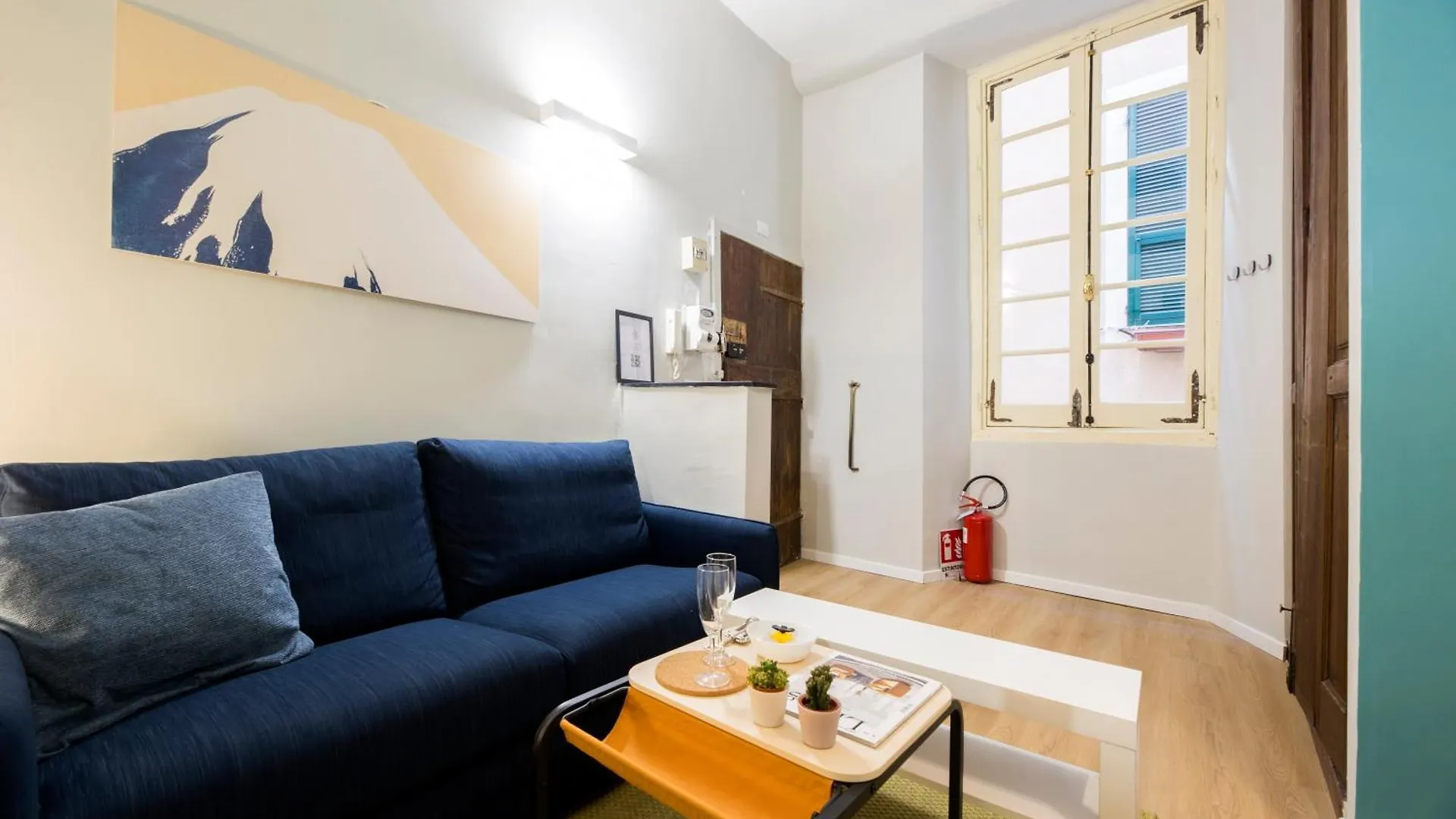 Casaviva - Urban Cozy Apartment In Genoa