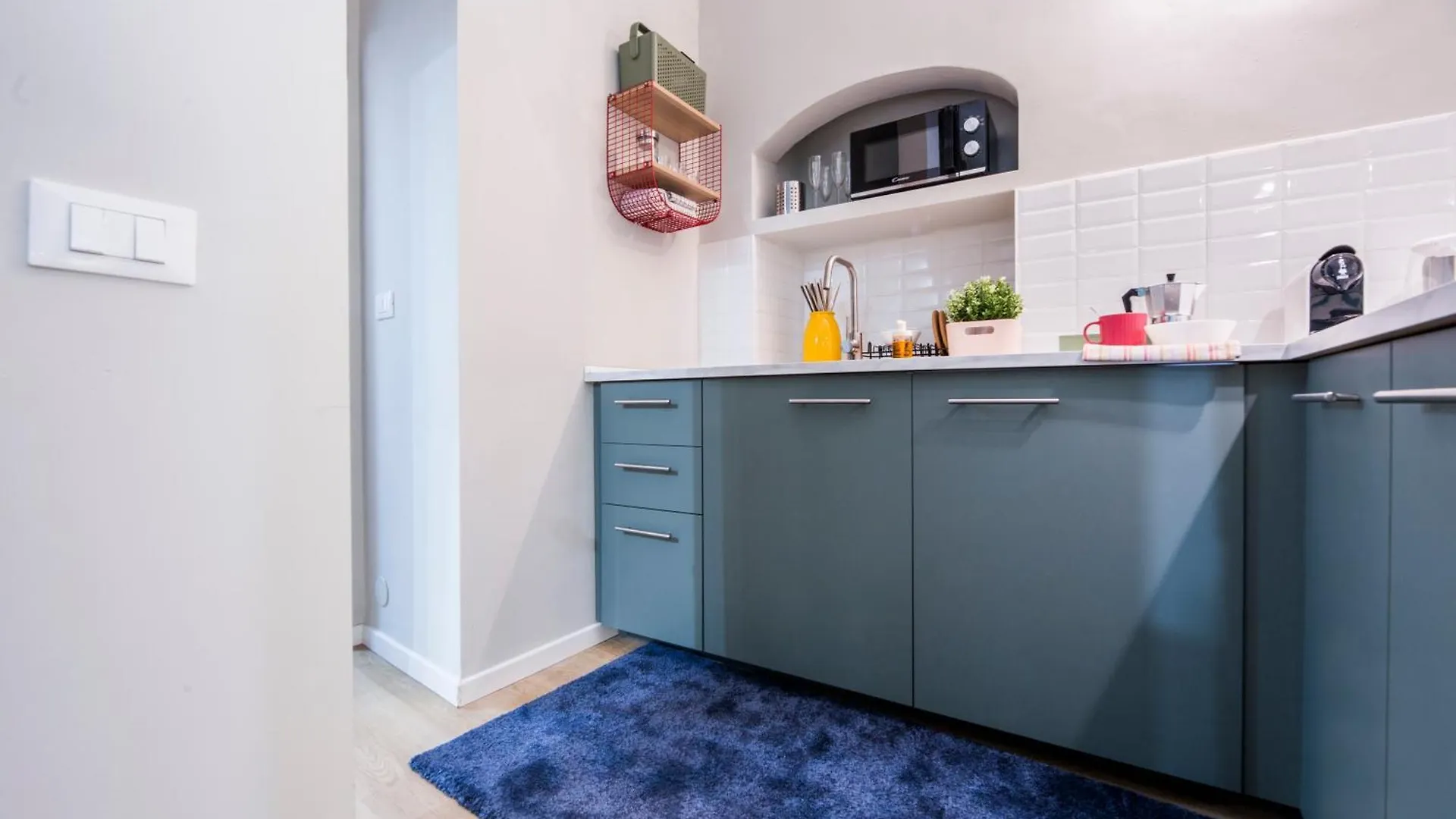 Casaviva - Urban Cozy Apartment In Genoa 0*,